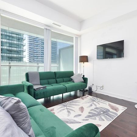 Downtown Toronto Condo Near Cn Tower, Mtcc, Rogers Center , Union Station Екстериор снимка
