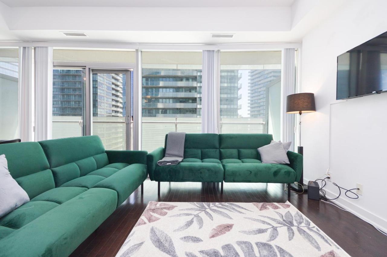 Downtown Toronto Condo Near Cn Tower, Mtcc, Rogers Center , Union Station Екстериор снимка